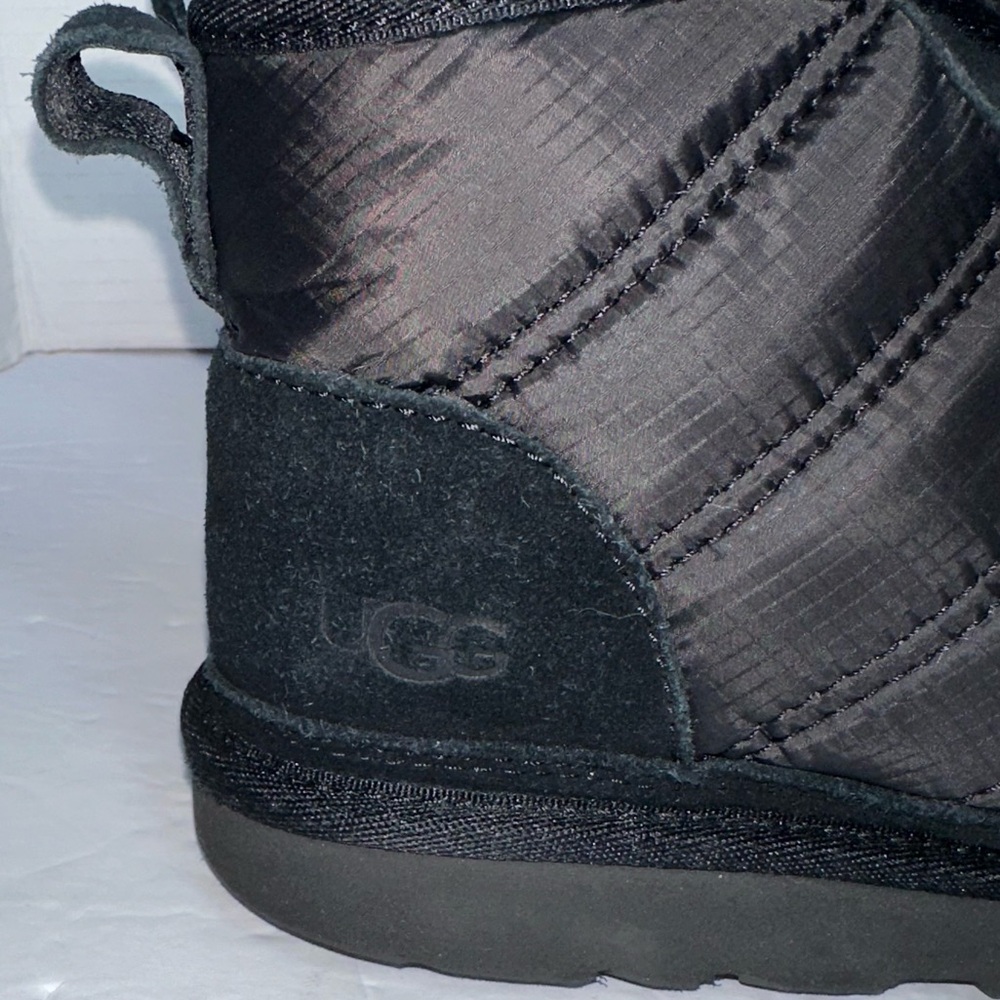 UGG Women’s Black Suede Lace-Up Ankle Neumel II Chukka Boots- Size 6 - Picture 11 of 11